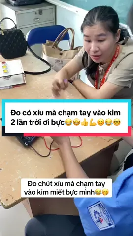 Tên Luân đồ hén, phải hành tụi nó mới được, học gì cũng quên, mới gặp cô buổi đầu nhá, nói chứ làm quá nó sợ nó nghỉ hết 😂#sinhvien #ckc #diencongnghiep #điện #thodien  @Ms Chi Đồ Nghề Điện  @Ms Chi Đồ Nghề Điện  @Ms Chi Đồ Nghề Điện 