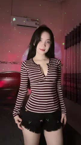 #tuyetngan201 #thoitrangnu #fyp #xuhuongtiktok 