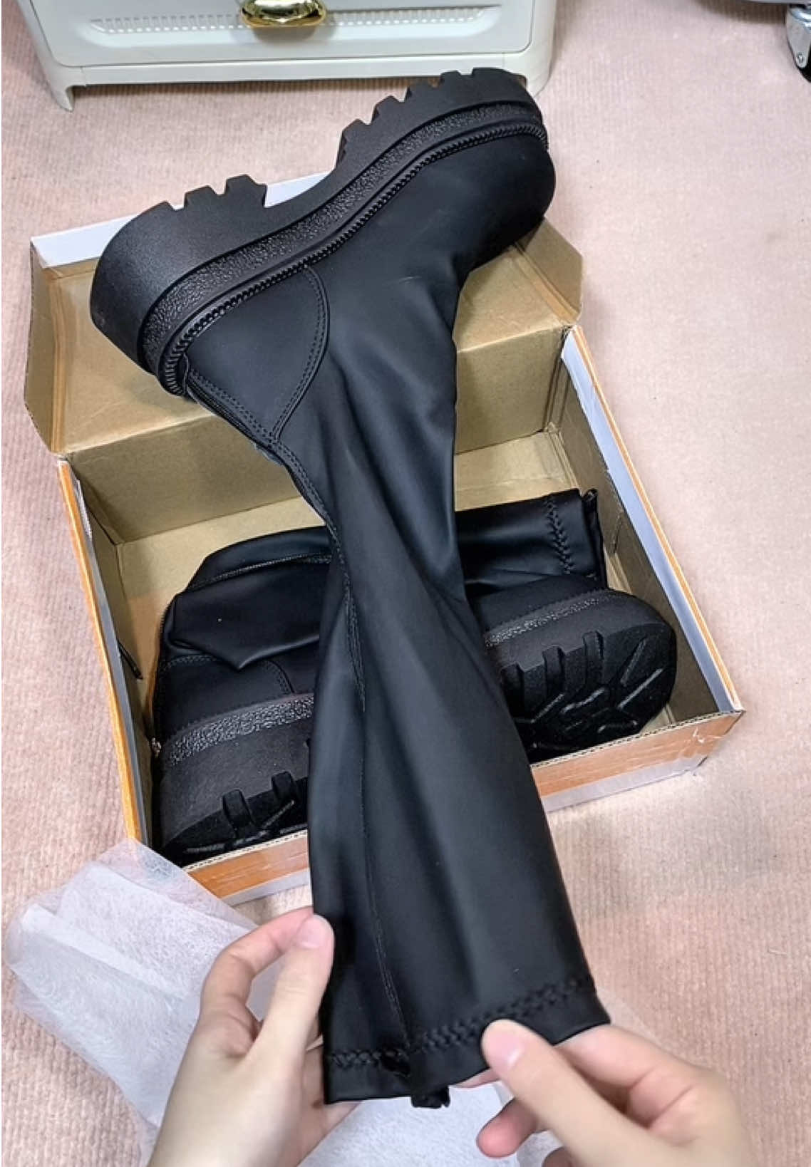 Giày bốt nữ cao cổ #giaybot #botnu #bootnu #botnucaoco #botnudecao 