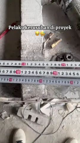 kalibrasi meteran hal yang penting dan wajib agar si pengawas dan pekerja tidak baku hantam 🤣🤣 #bangunrumah #tukangbangunan #tekniksipil #kulibangunan #rumahminimalis 