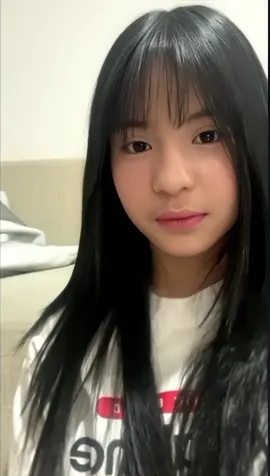 Lucu bgt mukanya🤏. kumis tipis-tipisnya udah keliatan🗿 #trishajkt48 #jazzlyntrisha #jkt48newera #48fps #fouryoupage