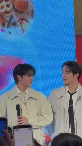 เขาว่าสายตามันหลอกกันไม่ได้ 🥰 #DestinyClinicxWilliamEst #Williamjkp #williamest #est_rvp