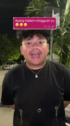 Cewe kalo diajak malmingan lama banget harus bedakan dulu, pake Sea Makeup hasil makeupnya jadi matte natural🥰