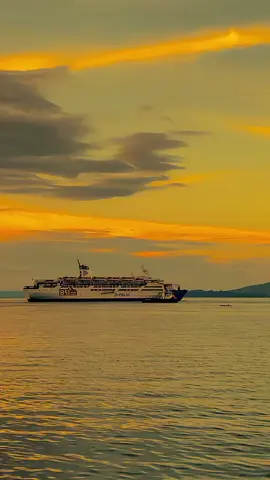 Jang pernah Paksa Keadaan, Klw Su beda Perasaan;)#4u #sunsetvibes🌅 #butonpride🏝🔥 #laguTimur #timurpride🔥🏝 