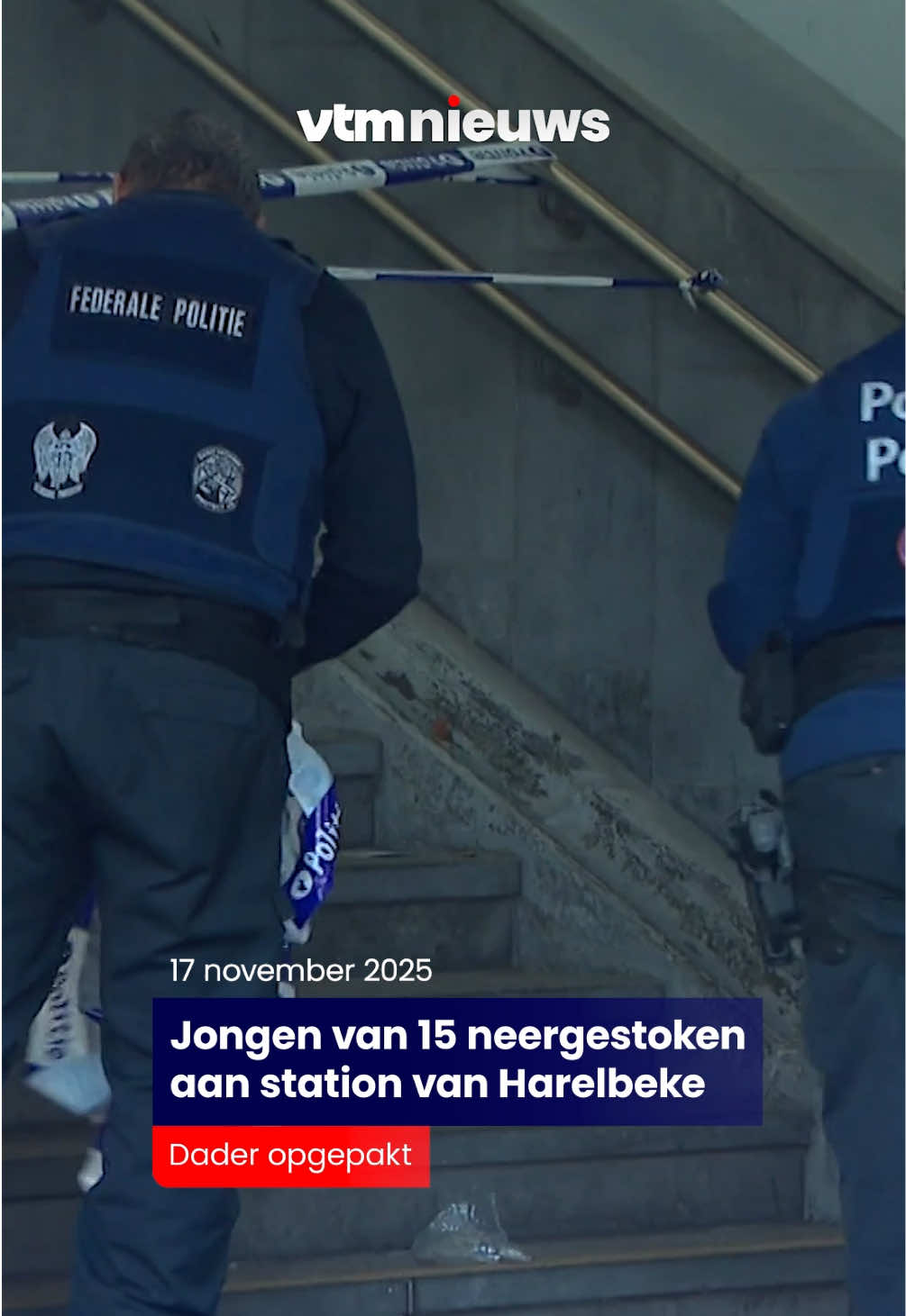 Voor schooltijd is er vanmorgen een tienerjongen neergestoken aan het station. Willekeurig, zo lijkt het. Een man van 28 is opgepakt. #vtmnieuws #vtm #harelbeke #station #crime 
