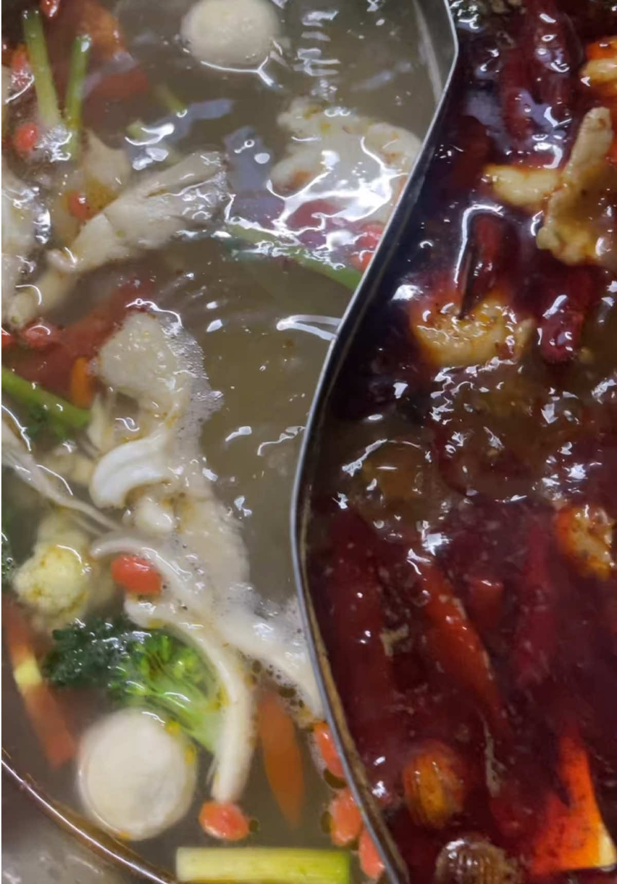 🔥 Faktanglung HOTPOT SOUP Available 🥢 स्वाद, ताजगी र तातोपनको परिपूर्ण मेल 🍲 परिवार–मित्रसँग बसेर आनन्द लिन सकिने स्पेशल हॉटपोट 🌶️ Mild / Medium / Spicy — तपाईंको रोजाइ अनुसार 🥩 Fresh meat • 🍄 Veg combo • 🍜 Homemade broth आजै आएर स्वाद लिनुहोस् — Himalayan Faktanglung Style Hotpot#soup #hotpot #nrpalitiktok🇳🇵 #food
