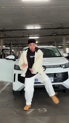 Pull-out ‘Awna Kara 😜😎 Danko! Dc: @Womdantso.❤️🌟🌟 @Lebohang Rooi  #uJonesFam #dance #tobetsa   #VolkswagenFamily #VW 