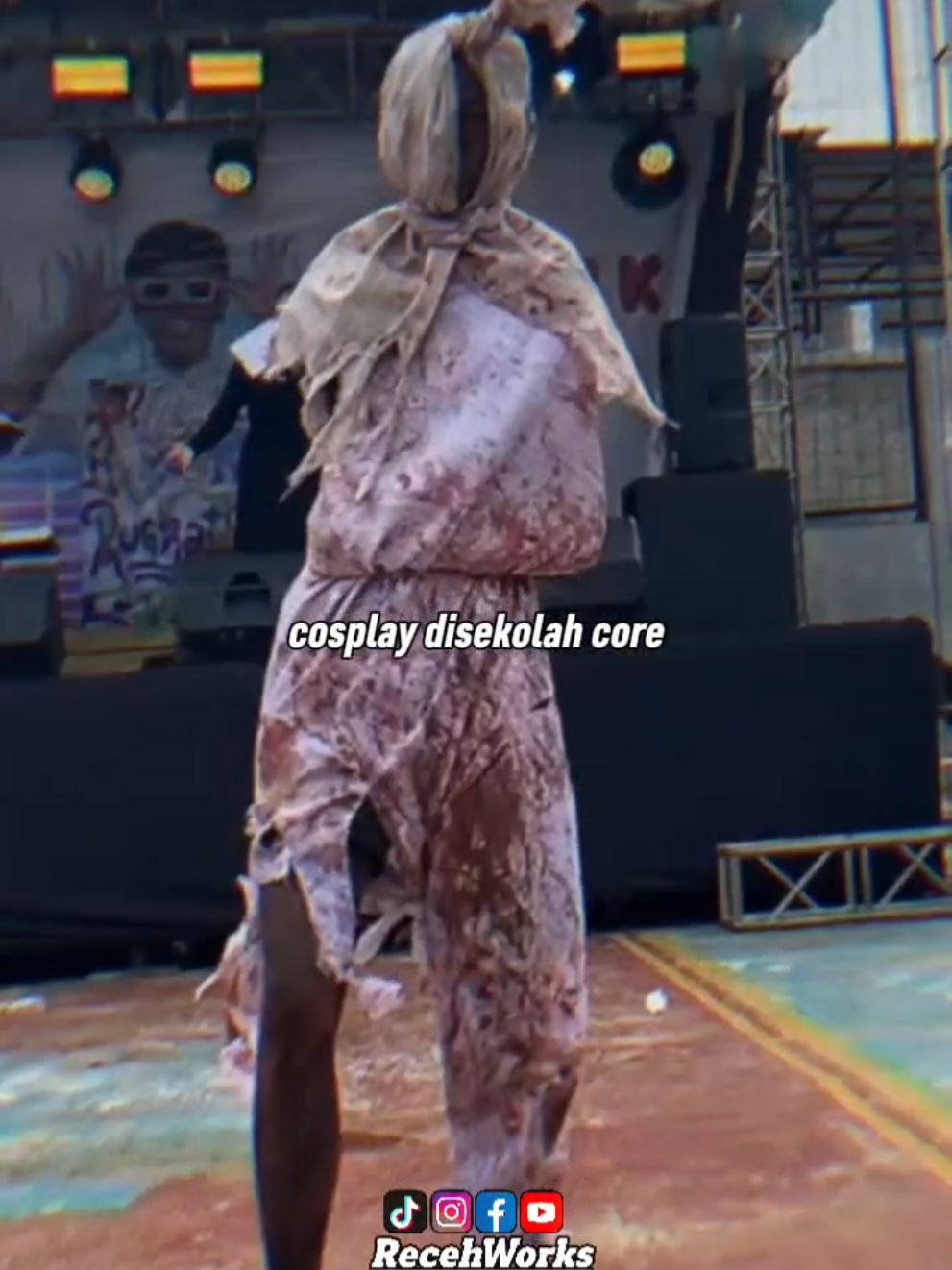 cosplay disekolah core #vidiolucu #vidiokocak #vidiongakak 