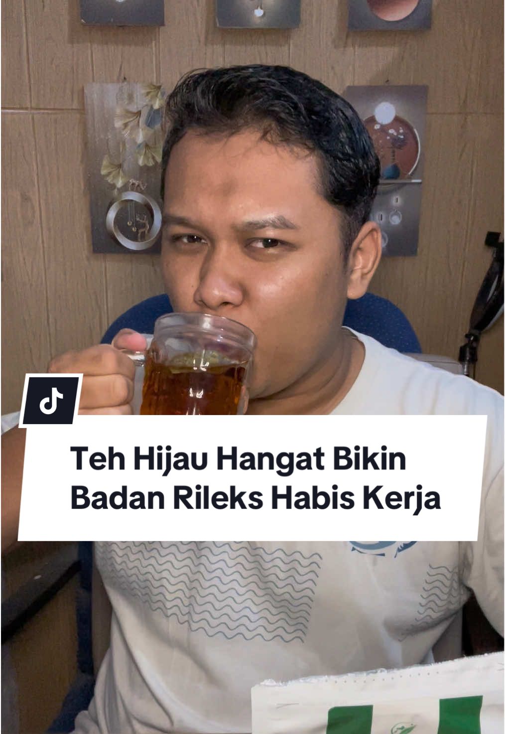 Teh Hijau Bikin Rileks Karena Seharian Aktivitas Padat!🍵🌿🍃 #IniBarangToko #tehhijau #greentea #tehhijaudaunjaticina #herbigreen 