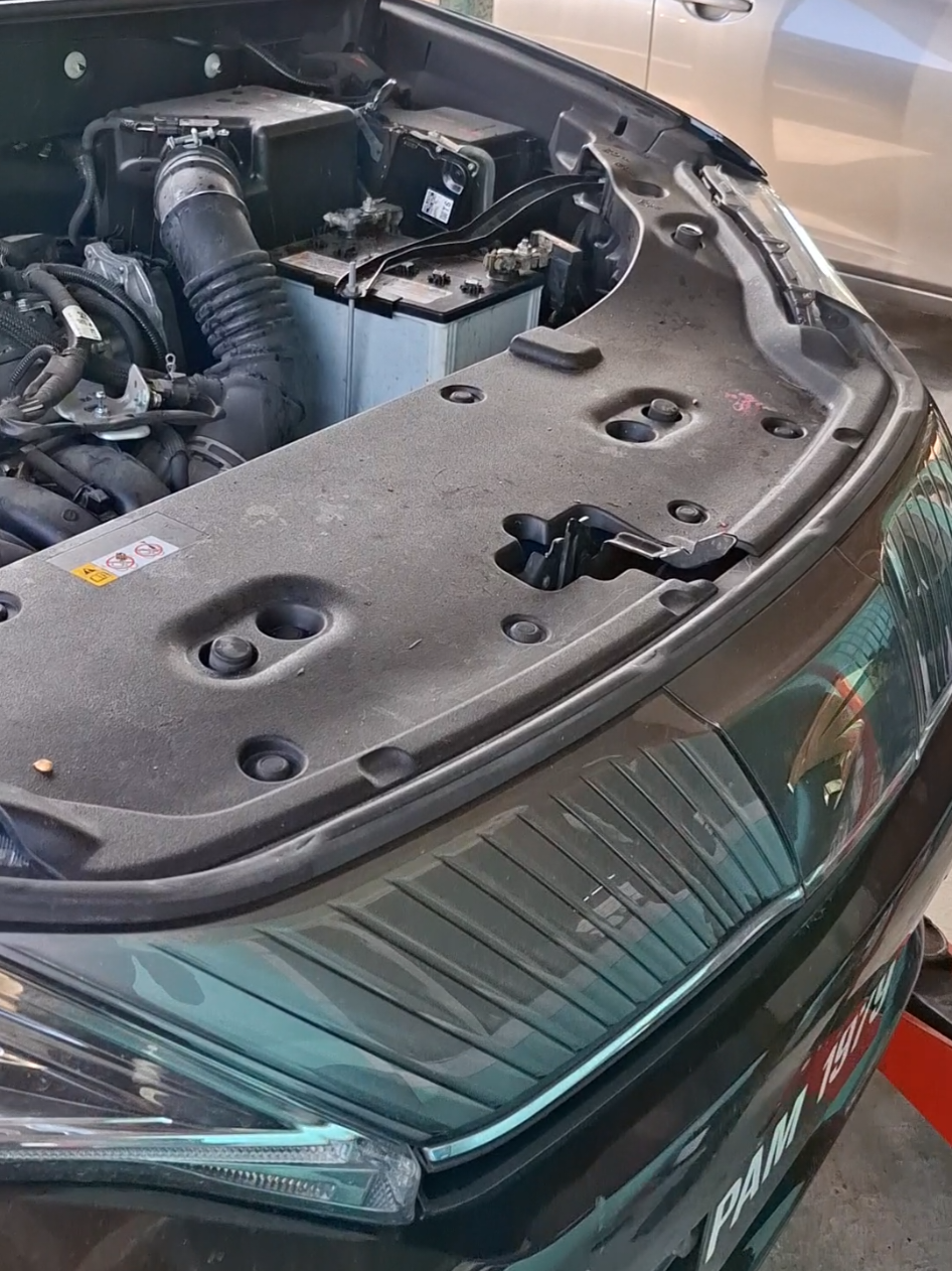 2019 Toyota Harrier General Maintenance Works.  To access our many services offered or to have your appointments scheduled,  kindly contact us via WhatsApp on 616-4590.  Here at Danny's Mechanical Services We Give Your Car The Care It Deserves!