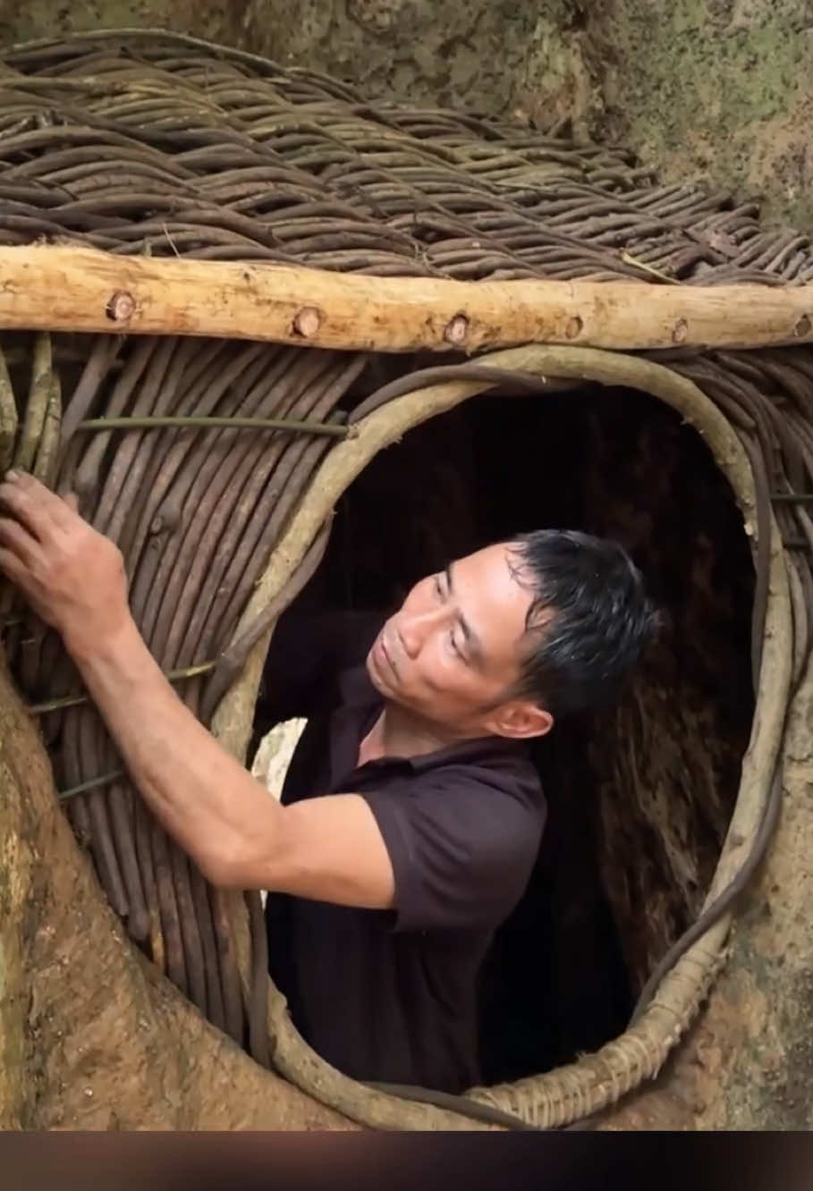 #shelter #treehouse #survial #camping #bushcraft 