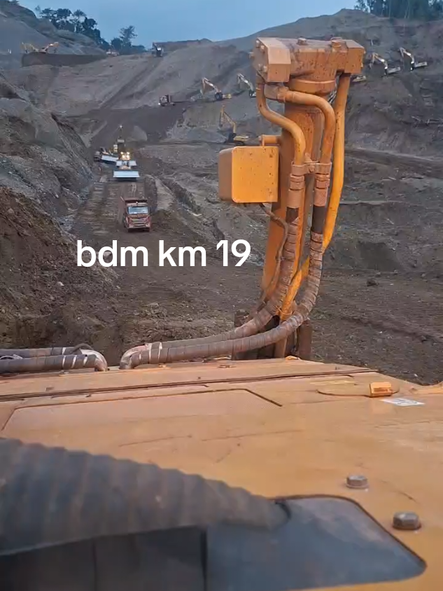 #KalomanG_darat🐚 #helm_kuning👷 #operator_morowali 