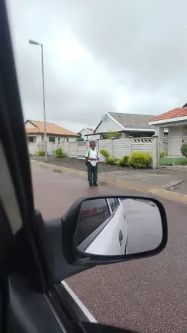 young man is very happy, his day is well made🙌🏽❤️ #airluxsuspension  #Teddy  #TheOnlyTazzMatters 