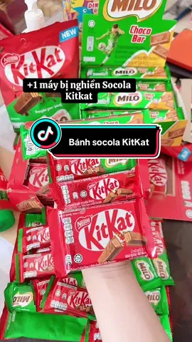 Bánh xốp Socola thanh Kitkat bịch 12 thanh giòn rụm #socola #kitkat #ancungtiktok #xh #milo  @Tạp Hoá Cô Loan 🇻🇳 