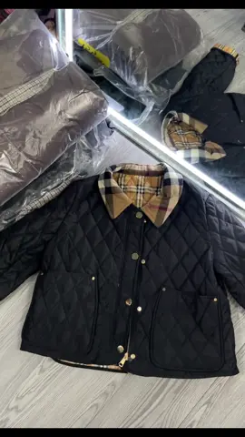 Áo phao trần trám #aophaotrantram #aophaonu #aophaodep #thoitrangnu #xuhuong 