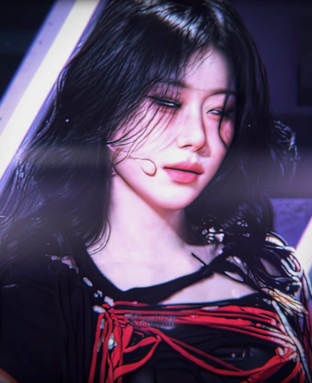 #CHAERYEONG | was way to lazy last night to add more effort 🥹  - ib/ac: arumeia  cc: my glow cc  - #채영 #itzy #chaeryeongedit #itzyedit 