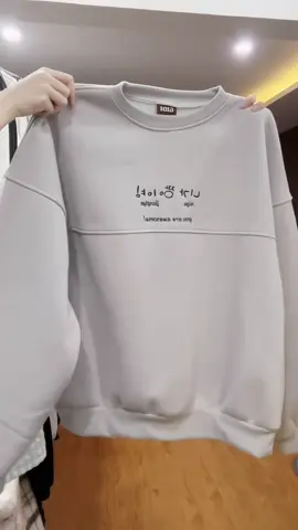 HN315/ Áo sweater thêu chữ form basic nam nữ. #aosweater #taiwan #hanquoc 