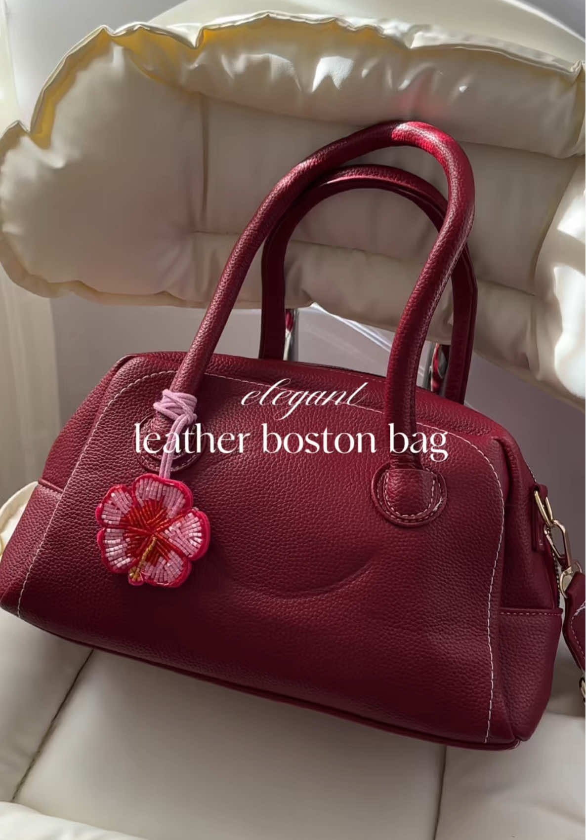 gorgeous red boston bag by @BETA Wallets.PH 🍷✨💃 #bostonbag #leatherbag #womensbag #bagrecos #redbag