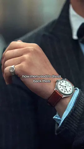 how men used to dress back then ⚜️  #heritagering #signetring #familycrest #oldmoneystyle #oldmoney  