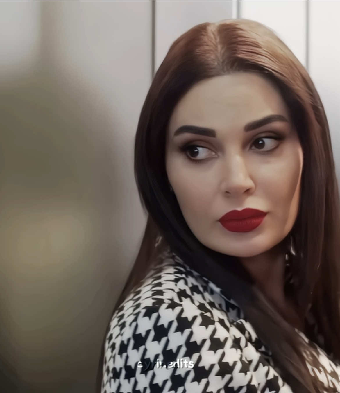 انتَ من وين طلعت قبلك اني ماعشت 🫵🏻 . . ‏#cyrineabdelnour #cyrineanour #fypシ゚ #explor #اكسبلور #سيرين_عبدالنور #foryou #نور_رحمه #جبل_شيخ_جبل #تيم_حسن #الهيبه_الحصاد #الهيبه #مسلسلات_لبنانيه #uzakşehir #المدينه_البعيده⁩‬ ‏ @Cyrineanour 