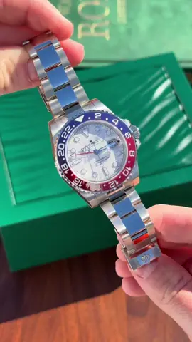 Did you know the legendary red and blue bezel was originally designed for pilots to easily distinguish between day and night? ✈️ Crafted in 18ct white gold with a striking two-tone Cerachrom bezel, this timepiece is both a technical masterpiece and a bold statement of style. ⏱️💎 What do you think of the “Pepsi” design? Let us know in the comments! 👇 🎥: @houseoftime_be #chrono24 #rolex #gmtmaster #pepsi #rolexpepsi #luxurywatch #watchlover #watchcollector