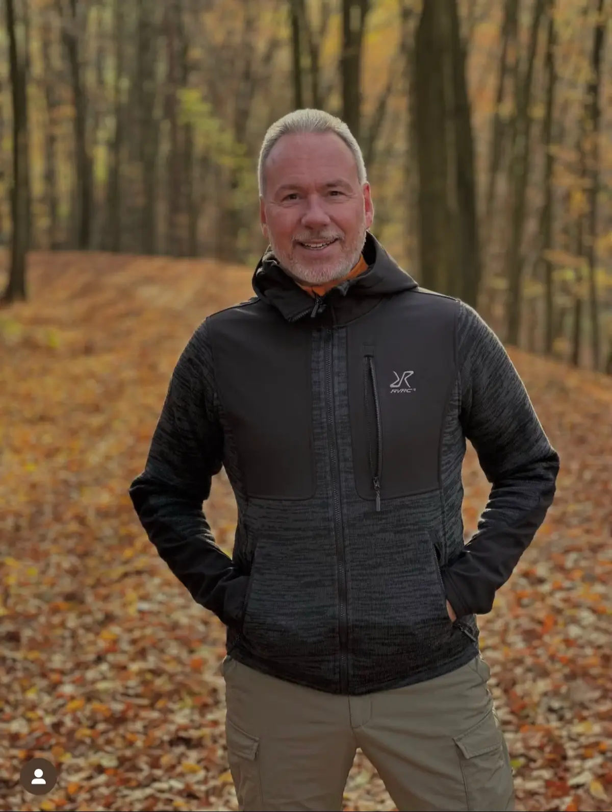 #waldbad Dein Körper ist nicht zum Stillstand geschaffen. Bewegung ist keine Option, sondern Medizin. Schon 30 Minuten täglich können das Risiko für Herzkrankheiten, Diabetes und Depressionen deutlich senken. #gesundleben #martinhintzen #rtl