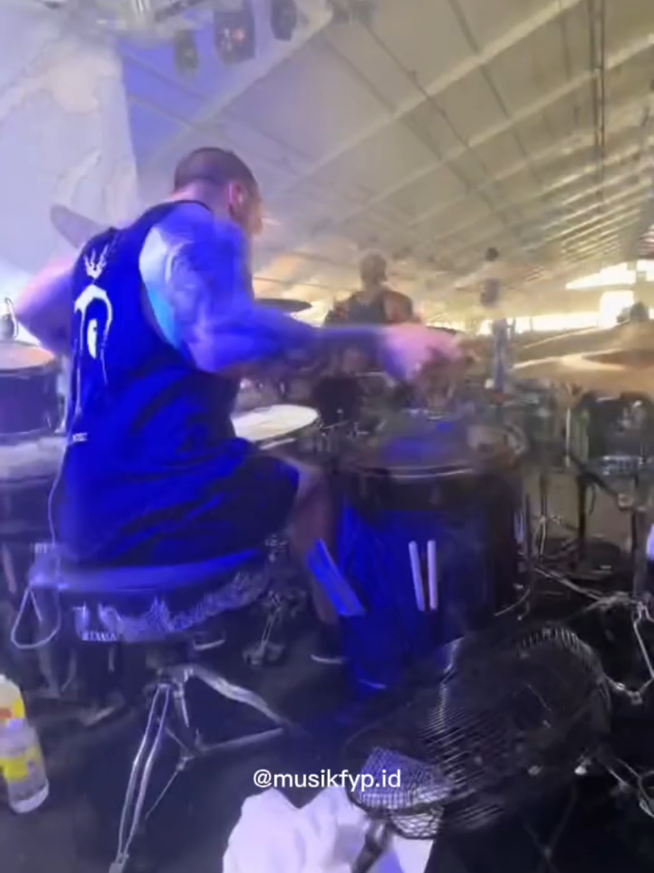 banyak yang request pok ame ame 👆👆 #slipknot #eloycasagrande #rock #fypシ゚ #laguanak 