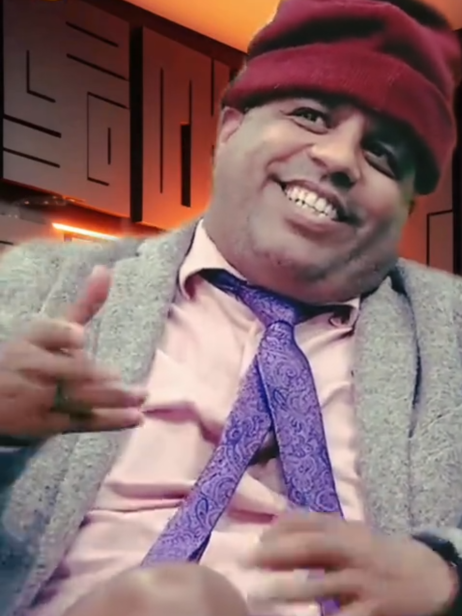 عبد الفتاح جوادي /كوميدية مغربية #فكاهةمغربية  #مشاهير_التيك_توك  #fypviraltiktok   #المغرب🇲🇦تونس🇹🇳الجزائر🇩🇿  #فرنسا🇨🇵_بلجيكا🇧🇪_المانيا🇩🇪 