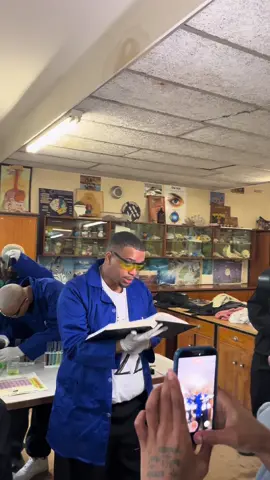 uncool zEp⚡️@uncool_mc #zep⚡️