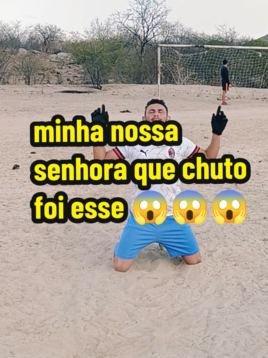 Respondendo a @betnia8721  pense chumbo kkk #futebol #viral 