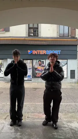 On lache pas #pourtoi #omertachinoise #fyp #dance  pants from @obsyde 