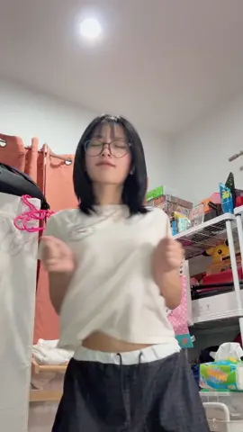 เจ็บไม่เยอะ แต่มันส์มาก #fyp #fypシ゚ #โคราชหวานเจี้ยบ #สาวแว่นผมสั้น #โคราชหวานมาก🤫 