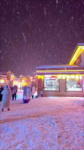 #LễHộiTrượtTuyết #capnhitan #TốcĐộTrênTuyết #CaoThủSânTuyết 