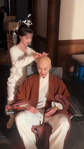 mari kita bongkar kepala gundul🤣🤣 #fyp #shortdramachinese 