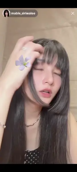 naabutan ko na naman maglive ang poganda kong gf(yung malapit ka na malowbat tapos bigla syang naglive HAHAHAHA)GOODNIGHT NA KHA!! ALWAYS TAKE CARE OF YOURSELF 🤍@mable_siriwalee #mable_siriwalee #mablesiriwalee #clairebell #thaigl #fyp 