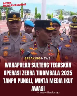 Kepolisian Daerah Sulawesi Tengah (Polda Sulteng) menegaskan komitmennya dalam menyukseskan Operasi Zebra Tinombala 2025 tanpa praktik pungutan liar (pungli). Wakapolda Sulteng, Brigjen Pol Helmi Kwarta Kusuma Putra Rauf, S.I.K., M.H., menuturkan bahwa seluruh personel yang terlibat dalam operasi wajib menjunjung tinggi integritas dan profesionalitas saat bertugas di lapangan. Dalam arahannya, Wakapolda mengingatkan keras kepada seluruh anggota Polri agar tidak memanfaatkan operasi ini untuk kepentingan pribadi. “Saya tegaskan, tidak ada pungli dalam Operasi Zebra Tinombala. Jika ada anggota yang main-main dengan pungli, laporkan. Jangan segan-segan,” tegas Brigjen Pol Helmi. Ia juga mengajak seluruh insan pers dan masyarakat untuk aktif mengawasi jalannya operasi. Media dinilai memiliki peran besar dalam memberikan edukasi tertib lalu lintas sekaligus menyampaikan informasi apabila terdapat dugaan pelanggaran oleh aparat di lapangan. “Media kami harapkan turut bersinergi untuk memberikan edukasi kepada masyarakat terkait pentingnya keselamatan berlalu lintas. Dan bila ditemukan oknum petugas yang melakukan penyimpangan, silakan melapor,” tutup Wakapolda. Operasi Zebra Tinombala 2025 sendiri bertujuan meningkatkan kepatuhan masyarakat dalam berkendara, sekaligus menekan angka kecelakaan lalu lintas di wilayah Sulawesi Tengah. Dengan pelaksanaan yang bersih dan transparan, diharapkan operasi ini memberikan dampak positif bagi keselamatan pengguna jalan. Selengkapnya di www.RadarNasional.net  Sumber video : @bidhumaspoldasulteng