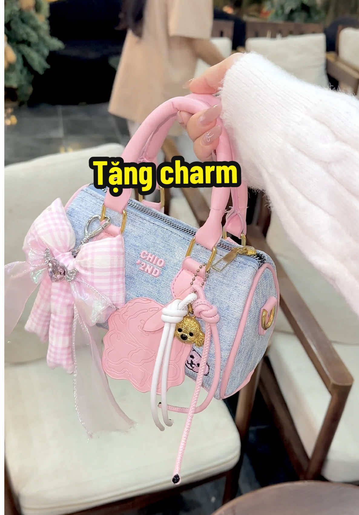 Túi trống phối màu xinhh kèm charm 🌱🌱🌱#phoidoxinh #mienphivanchuyen #tuideocheo #tuixach 