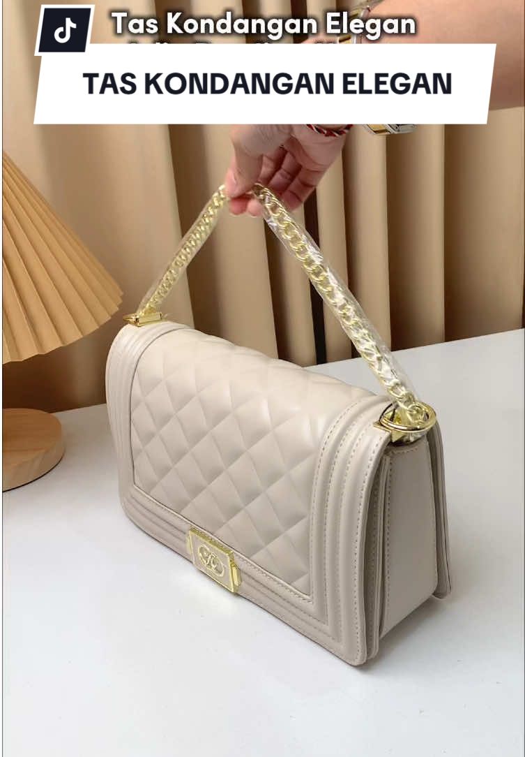 Siapa aja yang pakai Julia Bag Jims Honey ini pasti deh penampilannya makin cantik dan elegan😘💕✨ #juliabagjimshoney  #Jimshoneysurabayastore  #PromoGuncang1111 #GajianSale -orv 