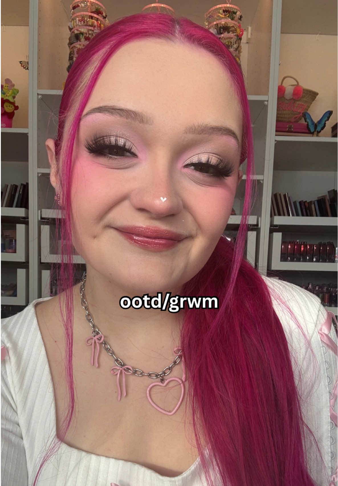 and then they told me they all saw my videos 💀 products used OUTFIT @My Violet everything @Crocs stomp mary janes @eos Products cocoa cashmere body spray @Kayali yum boujee marshmallow SKIN PREP @COVERGIRL nourishing milk @Caudalie vinoperfect serum @cocokind chlorophyll serum @Experiment Beauty molecular mesh moisturizer @IT Cosmetics hello sunshine spf BASE @NARS Cosmetics light reflecting foundation shade 