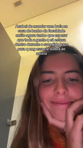 O barulho é alguém a bater com o tampo da sanita, sou maluca, mas não ao ponto de postar os meus farts assim. há limites. #fy 