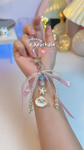 Keychain xinh hem #keychain #mockhoacute #mockhoaphongthuy #fbyツ #xuhuong 