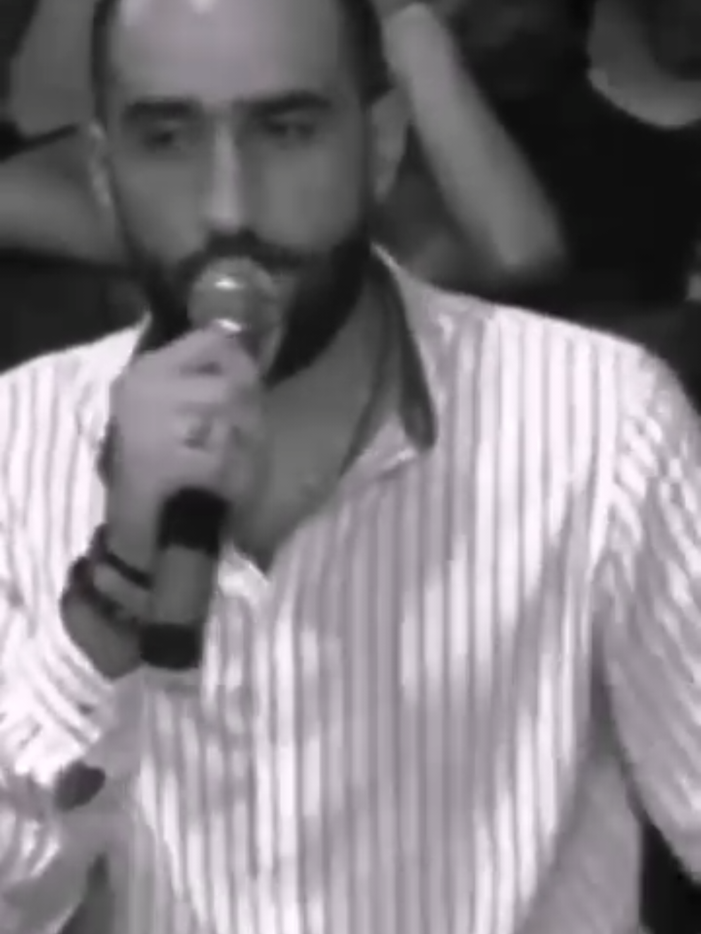 Ağladığı yerdə...🖤 #vuqarbileceri #pünhanalatavali #vuqarbileceriofficial #qəribxəyal 