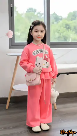 bộ đồ helokitty chất nỉ bông dày ấm cho bé#bodothudongchobe #bododaitaychobe #thoitrangtreem #xuhuongtiktok @Hồng Ngọc 