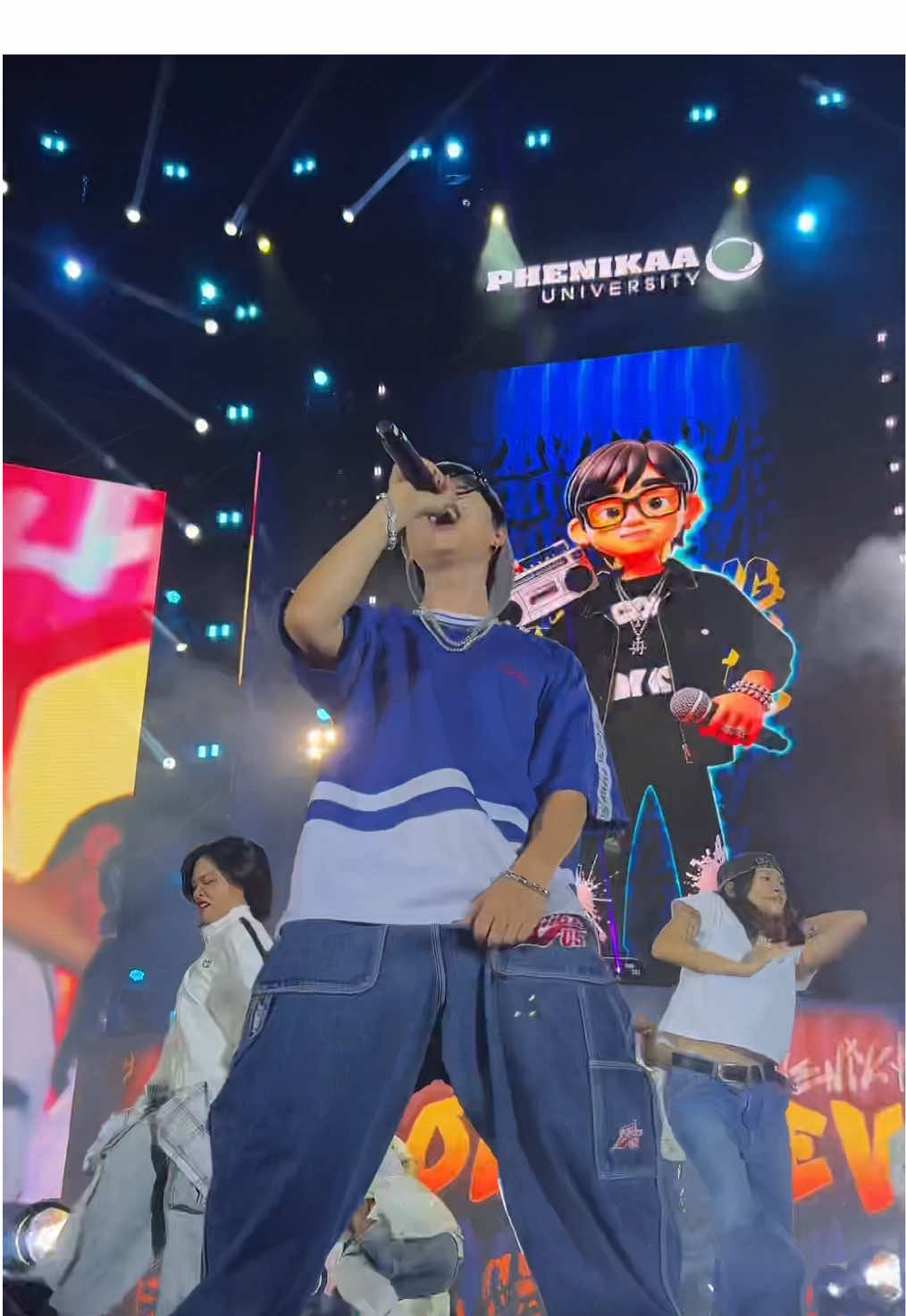 Chủ toạ 🔥 cháy Phenikaa #phenikaauniversity #chaotanphenikaa #lowg #viral #daihocphenikaa 