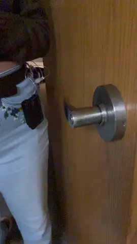 at camp hickory hill we understand how door knobs have wronged the diabetic community #type1diabetes #insulinpump #diabetescamp #camphickoryhill #columbiamissouri 