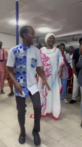 le son est trop chic   #epbomi #dance