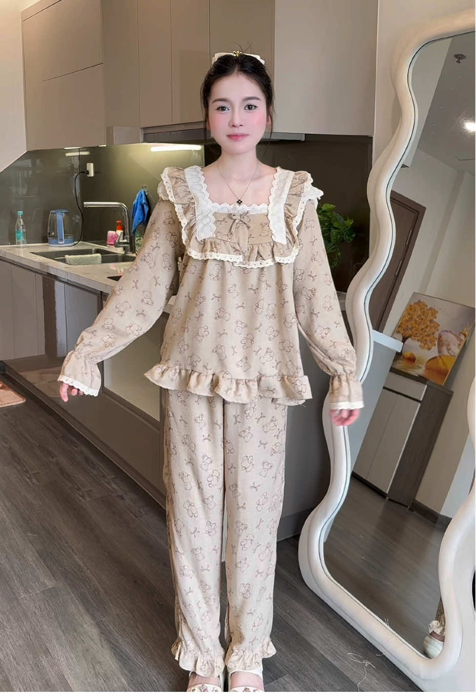 Bộ ngủ xinh bánh bèo cổ vuông yêu lắm ý 