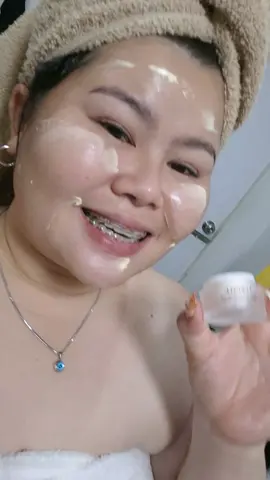 ครีมโสมเยอเพล#ครีมโสม #yerpallthailand #รีวิวของดีบอกต่อ #ครีมหน้าใส #ก่อนนอนคืนนี้ 