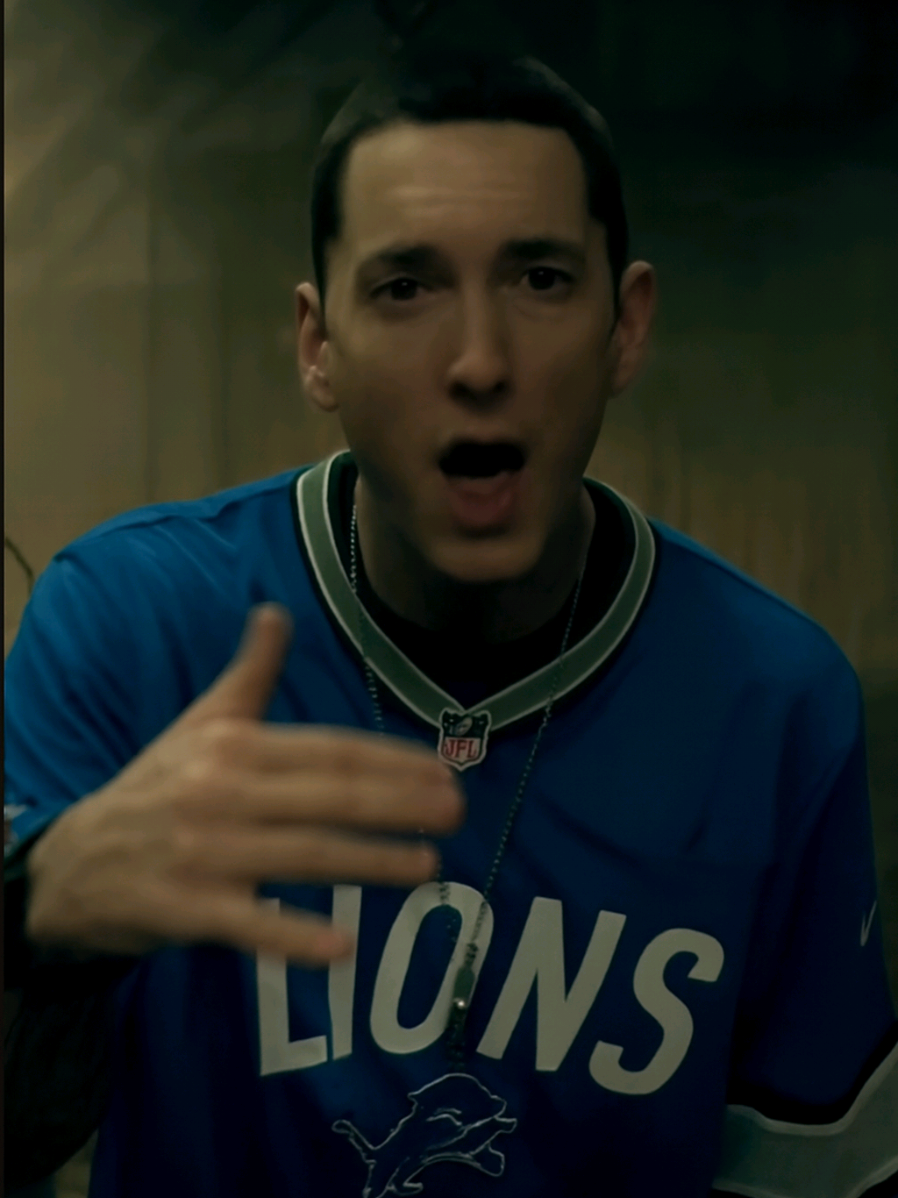 Recovery ERA Eminem 🔥 Supposedly the first song fully recorded for Recovery after the scrap of Relapse 2, but it didn't make the album Year: 2009 / 2010 Song: I'm sorry Album: Relapse 2 / Recovery (leak) (Lyric Video Edit) #eminem #rap #hiphop #music #fyp 