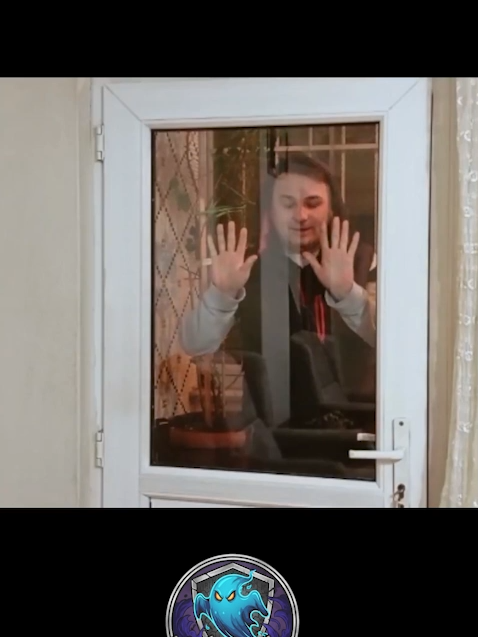 camları kapatın çek ve kapat hepsi bu kadar... #birhayalet #sihir #büyü #büyücü #sihirbaz #sihirbazlık #komik #komikvideolar #magic #magictrick #illüzyon #illüzyonist #wizard #show #eğlen #hayalet